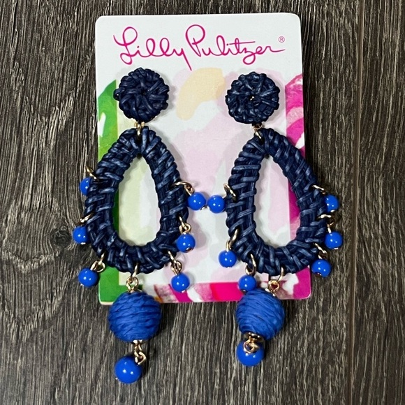 Lilly Pulitzer Jewelry - *NWT* Lilly Pulitzer GWP Raffia Earrings Alba Blues Chandelier Earrings